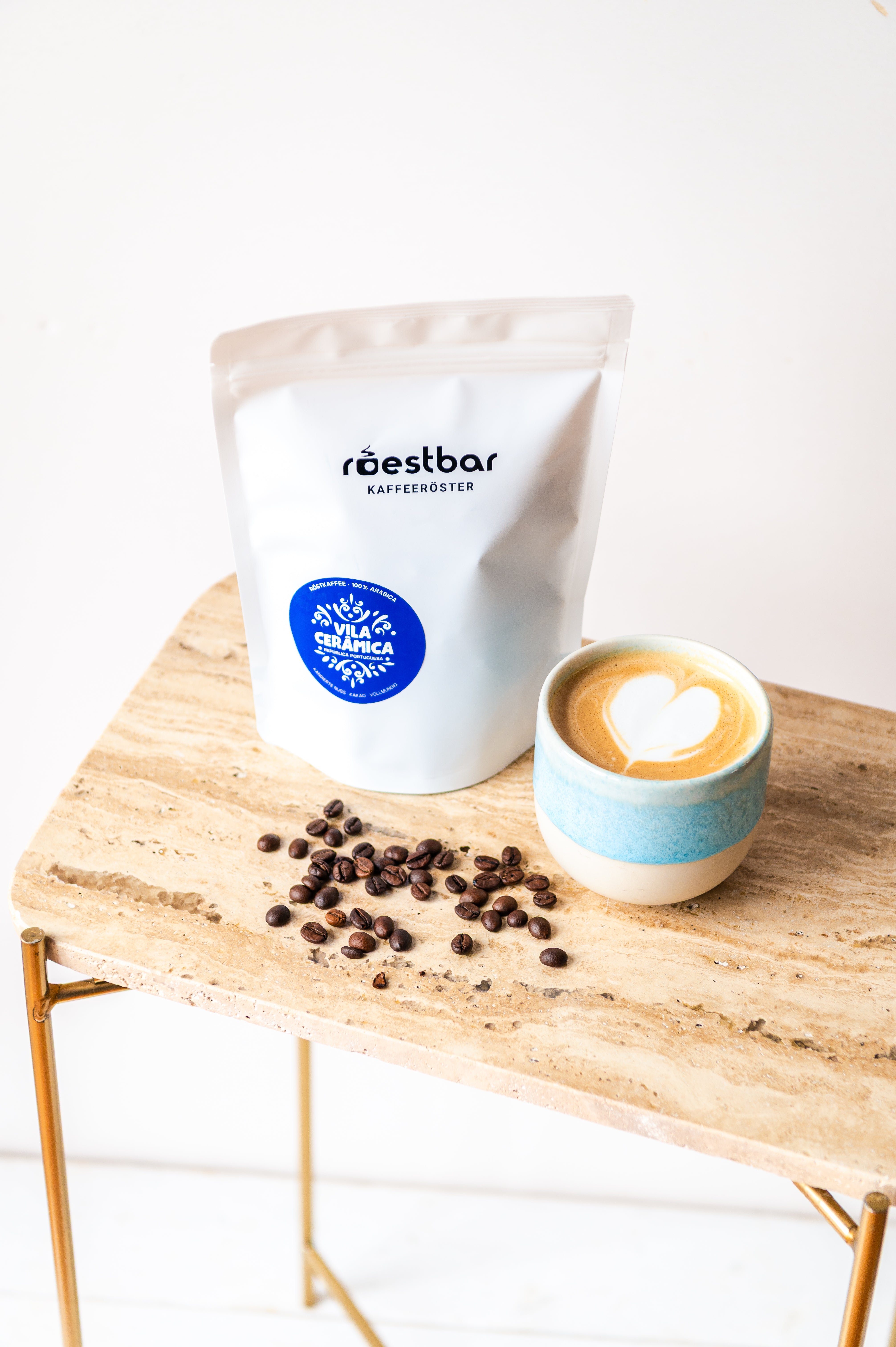 Roestbar x Vila Cerâmica Kaffeebohnen