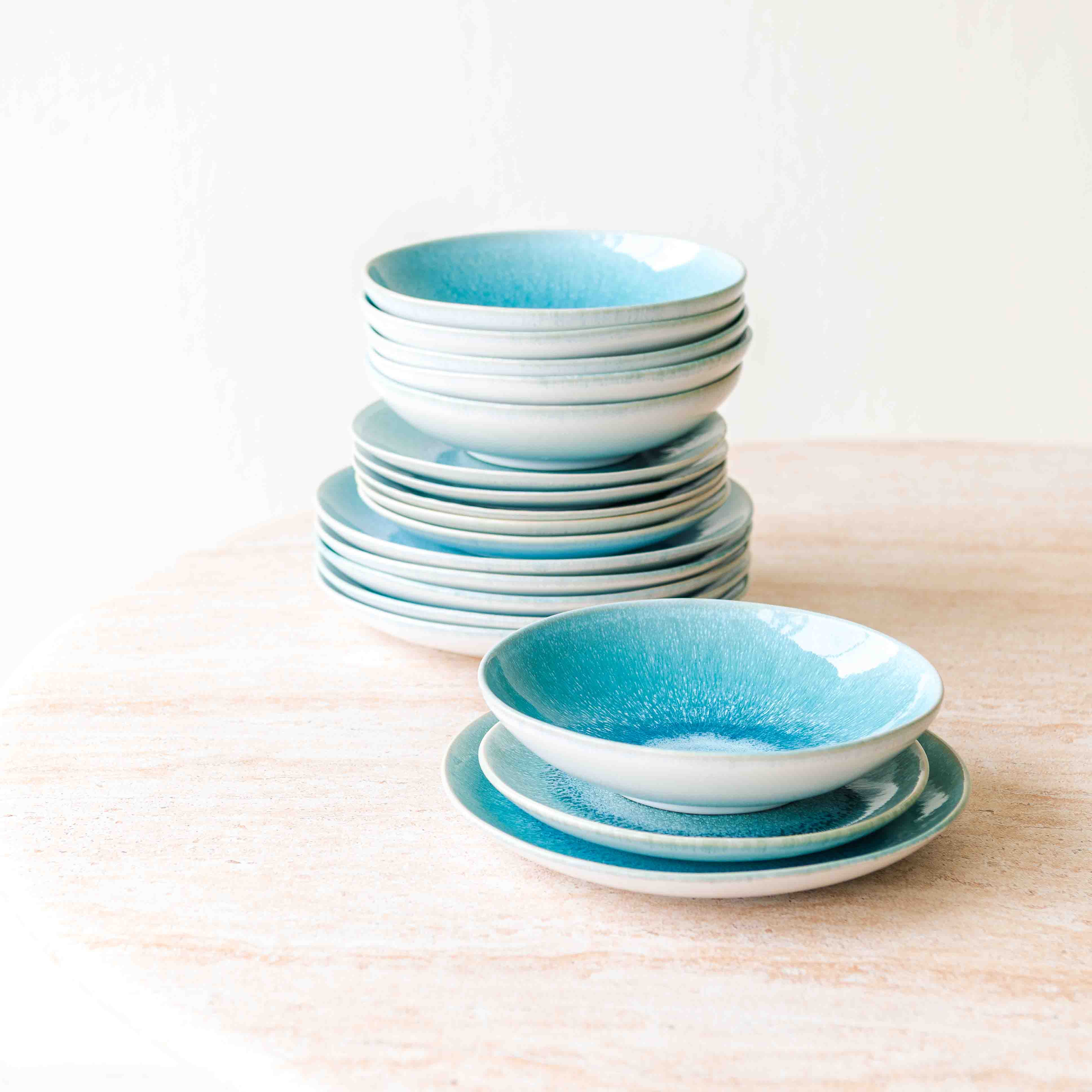 Amadora Geschirr-Set blau 8 Personen