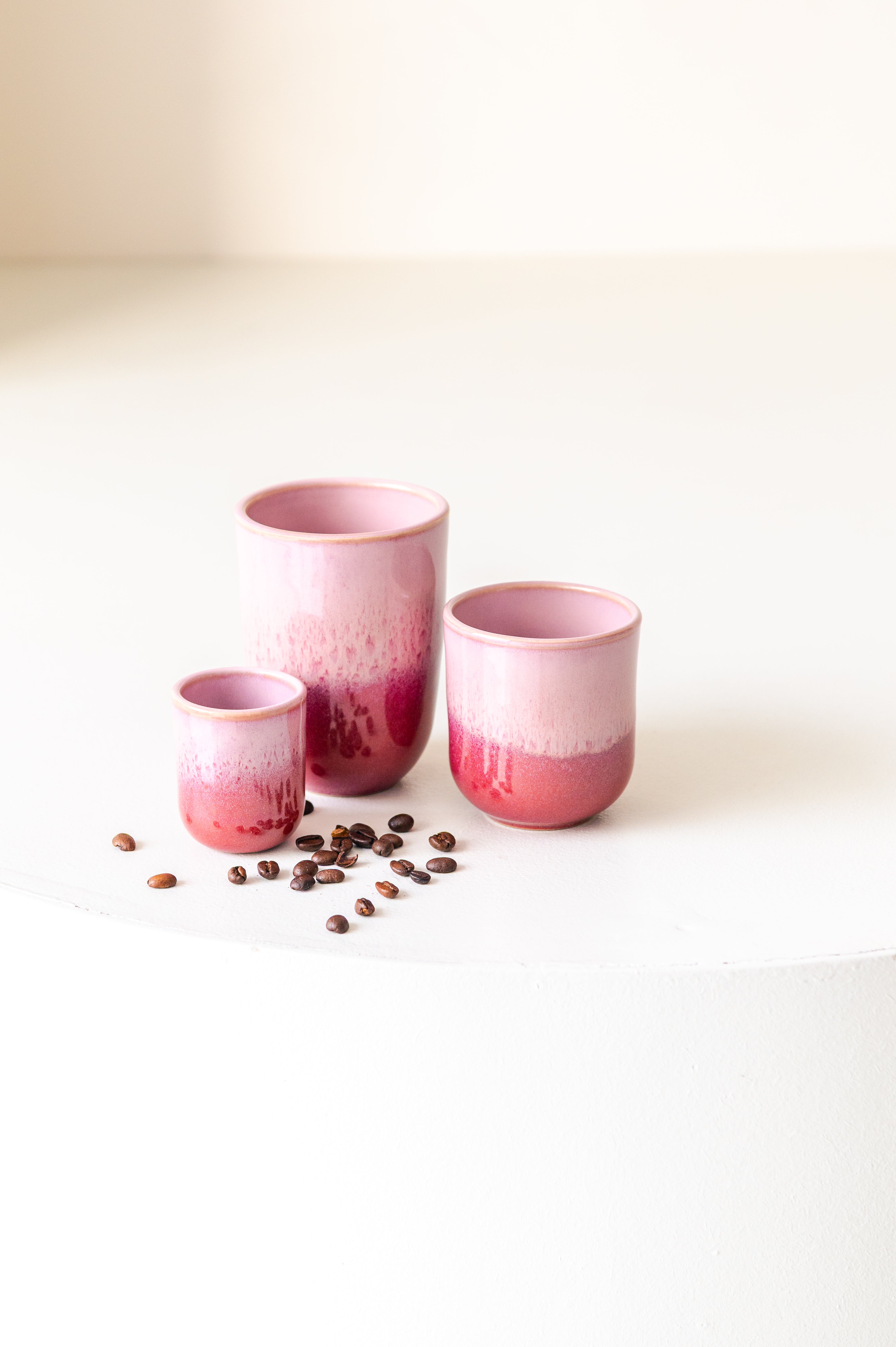 Amadora Becher groß